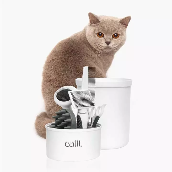 Catit 2.0 Short Hair Grooming Kit Catit 2.0 Short Hair Grooming Kit -Royal Canin Store catit 20 short hair grooming kit 35kl.jpg