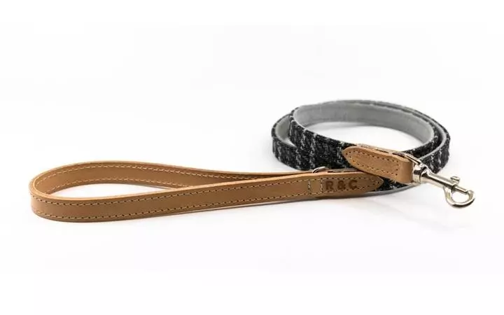 Ralph & Co Dog Lead Tweed/Leather Ralph & Co Dog Lead Tweed/Leather -Royal Canin Store ralph co dog lead tweedleather bib3.jpg